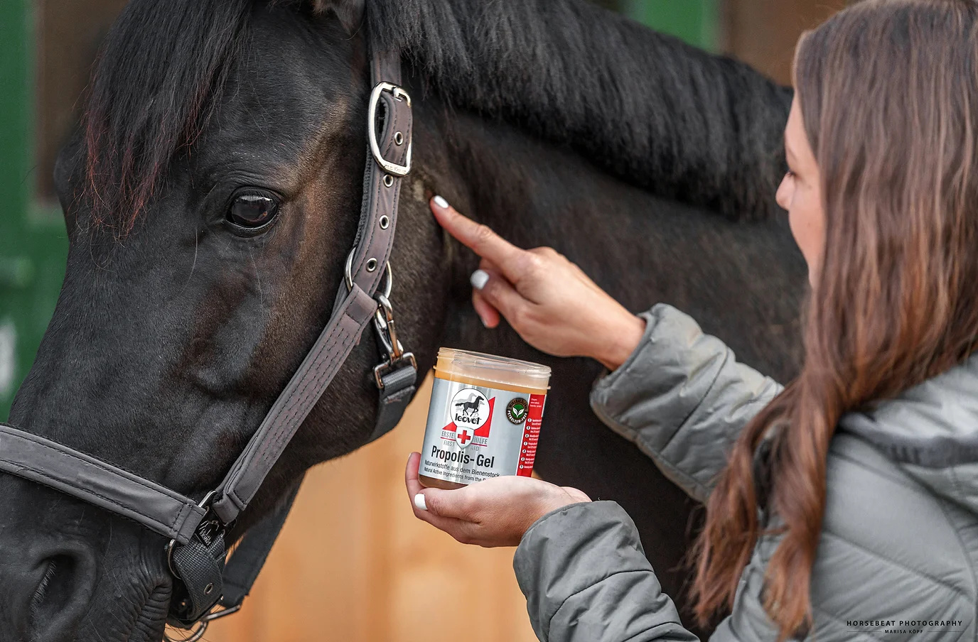 Leovet Propolis gel gemakkelijk aan te brengen 